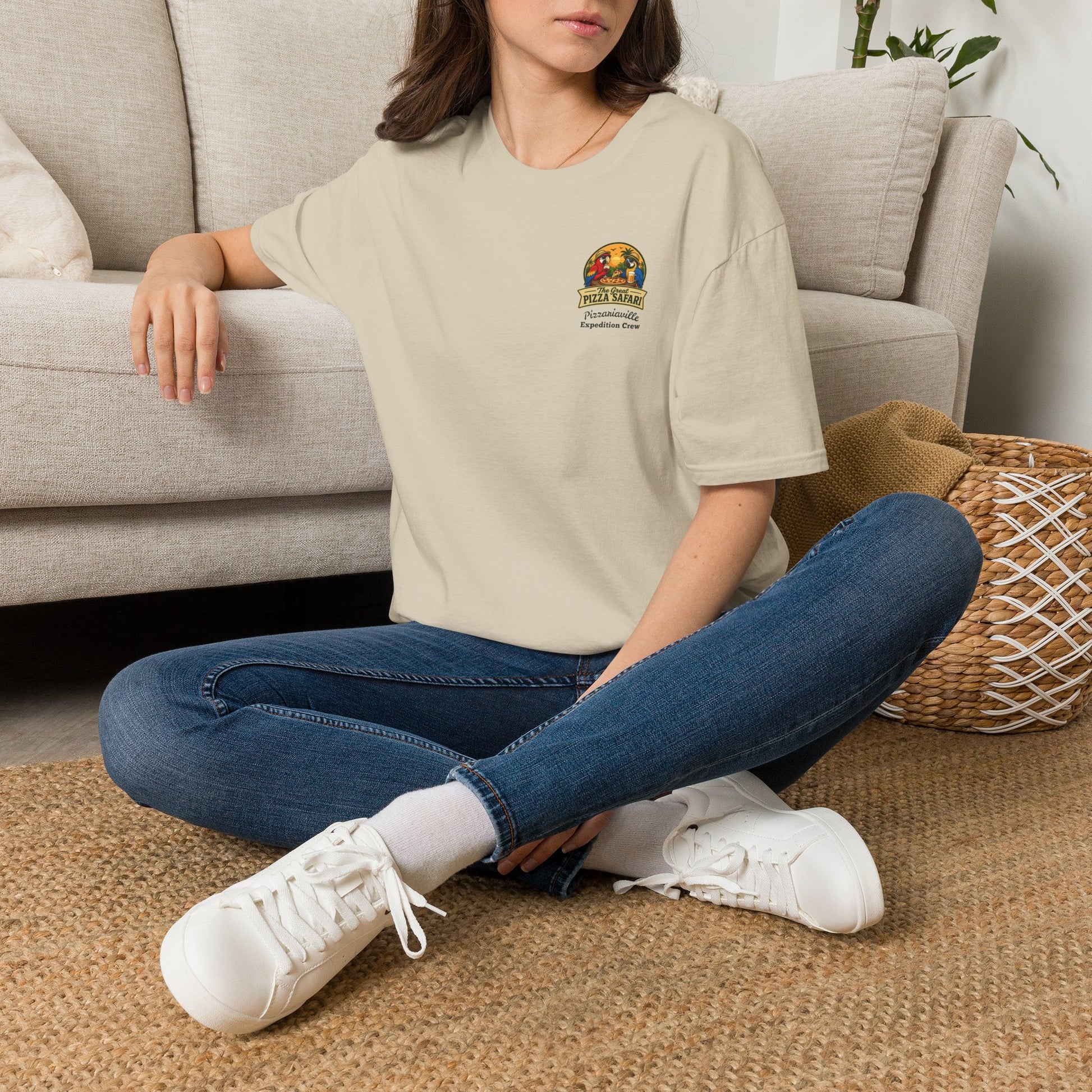 T‑Shirt — "Pizza Safari" Retro Pizzeria Expedition Crew Graphic Tee
